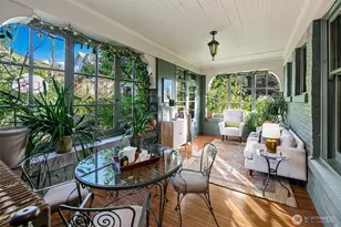 942 Harvard Ave E, Seattle, WA 98102 - Photo 9