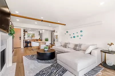 10203 47th Avenue SW #D2, Seattle, WA 98146 - Photo 7