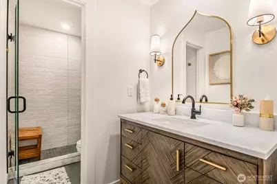 10203 47th Avenue SW #D2, Seattle, WA 98146 - Photo 17