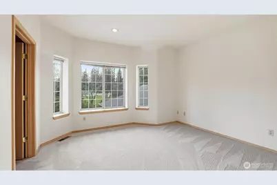 18432 W Lake Desire Drive SE, Renton, WA 98058 - Photo 25