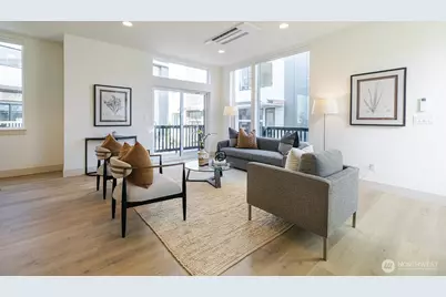 3007 S Dakota Street, Seattle, WA 98108 - Photo 3