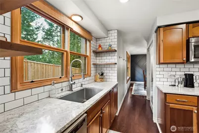 7614 Orcas Place NW, Bremerton, WA 98311 - Photo 11