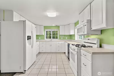 30445 188th Avenue SE, Kent, WA 98042 - Photo 9