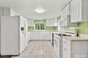 30445 188 Ave SE, Kent, WA 98042 - Photo 9