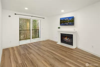 14006 NE 181st Place #B205, Woodinville, WA 98072 - Photo 9