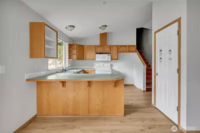 17301 W View Lane SE, Yelm, WA 98597 - Photo 11