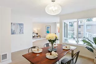 2104 Alki Ave SW, Seattle, WA 98116 - Photo 15