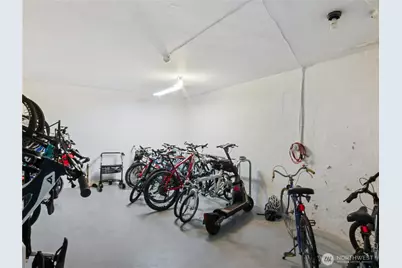 2104 Alki Avenue SW #306, Seattle, WA 98116 - Photo 33