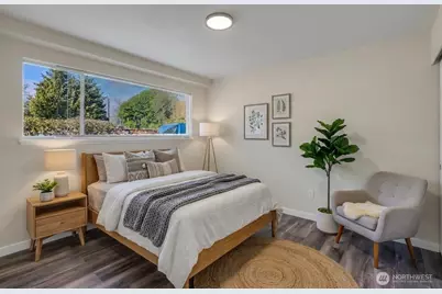 748 S Cloverdale Street #Unit 6, Seattle, WA 98108 - Photo 5