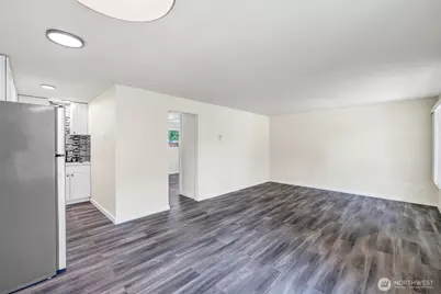 748 S Cloverdale Street #Unit 6, Seattle, WA 98108 - Photo 11