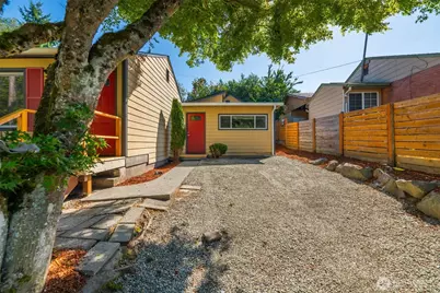 7051 S 125th Street, Seattle, WA 98178 - Photo 3