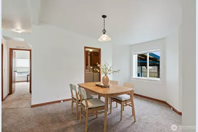 1915 N 33rd Place, Mount Vernon, WA 98273 - Photo 7