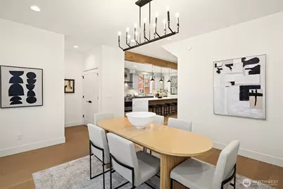 4406 1st Avenue NE, Seattle, WA 98105 - Photo 11