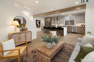 4406 1st Ave NE, Seattle, WA 98105 - Photo 17