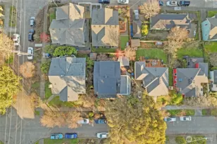 4228 Eastern Ave N, Seattle, WA 98103 - Photo 25