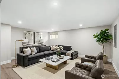 4228 Eastern Avenue N, Seattle, WA 98103 - Photo 15