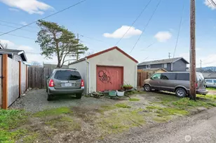 2417 Orleans St, Bellingham, WA 98228 - Photo 21