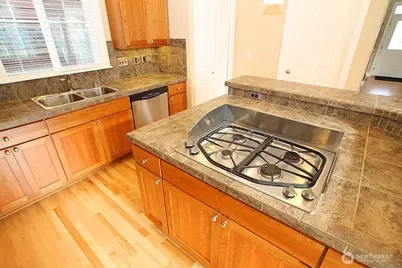 1799 11th Avenue NE, Issaquah, WA 98029 - Photo 9