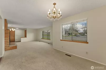 305 NE A Street, College Place, WA 99324 - Photo 9