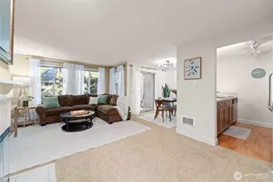 300 N 130th St, Seattle, WA 98133 - Photo 5