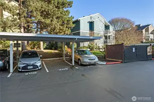 300 N 130th St, Seattle, WA 98133 - Photo 3