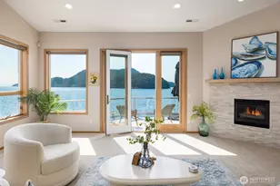 2401 Skyline Way, Anacortes, WA 98221 - Photo 3