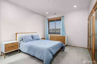 2401 Skyline Way #203 E., Anacortes, WA 98221 - Photo 13