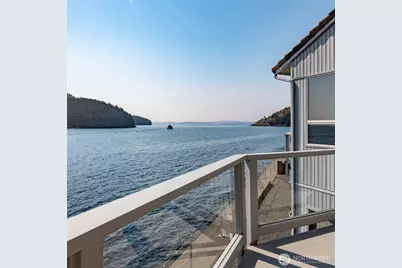 2401 Skyline Way #203 E., Anacortes, WA 98221 - Photo 19