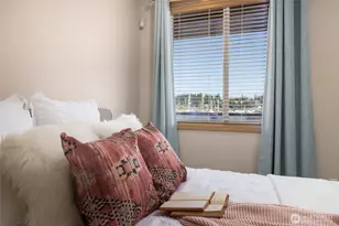 2401 Skyline Way, Anacortes, WA 98221 - Photo 11