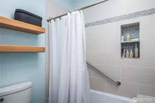 2401 Skyline Way, Anacortes, WA 98221 - Photo 15