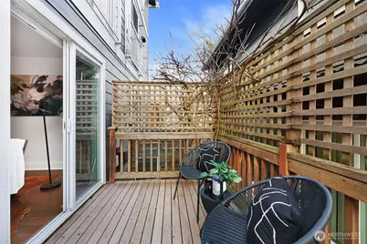 3435 21st Avenue W #A, Seattle, WA 98199 - Photo 27