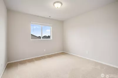 18916 106th Avenue Ct E, Puyallup, WA 98374 - Photo 17