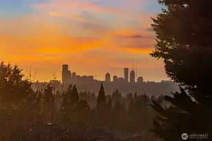 9607 NE 30th Pl, Clyde Hill, WA 98004 - Photo 37