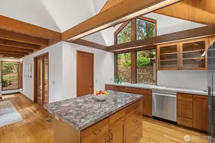 7206 NE 118th St, Kirkland, WA 98034 - Photo 13