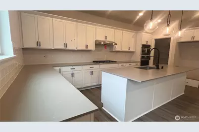 6418 213th (Lot 5) Avenue Ct E, Bonney Lake, WA 98391 - Photo 17