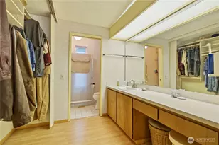 19640 SE 29th St, Sammamish, WA 98075 - Photo 15