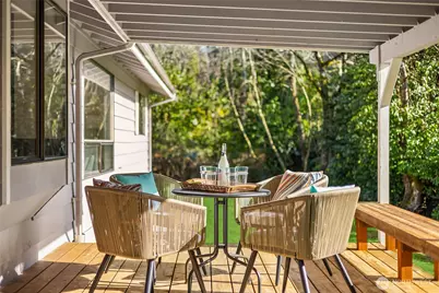 5344 Ruby Place NE, Bainbridge Island, WA 98110 - Photo 13