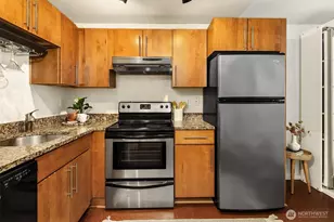 1707 Boylston Ave, Seattle, WA 98122 - Photo 5