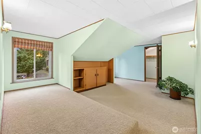 16602 NE 18th Street, Bellevue, WA 98008 - Photo 29