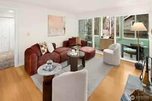 5901 Phinney Ave N, Seattle, WA 98103 - Photo 3