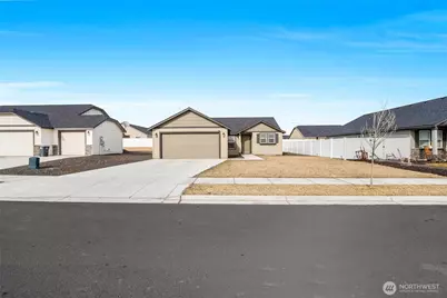 4226 W Wood Court, Moses Lake, WA 98837 - Photo 3