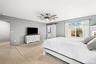 18401 95th Ave Ct E, Puyallup, WA 98375 - Photo 19