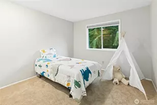 4310 209th Ave NE, Sammamish, WA 98074 - Photo 23