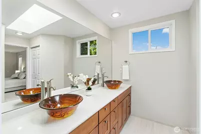 4310 209th Avenue NE, Sammamish, WA 98074 - Photo 15