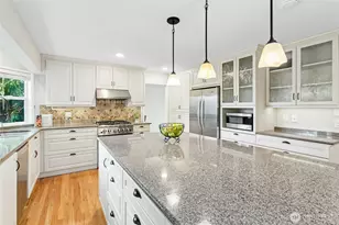 4310 209th Ave NE, Sammamish, WA 98074 - Photo 11