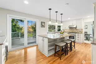 4310 209th Ave NE, Sammamish, WA 98074 - Photo 11