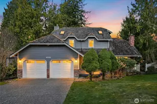 4310 209th Ave NE, Sammamish, WA 98074 - Photo 3