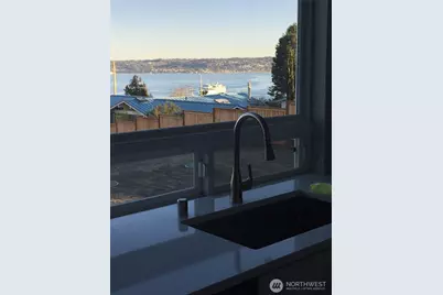 6441 Humphrey Road #3, Clinton, WA 98236 - Photo 3