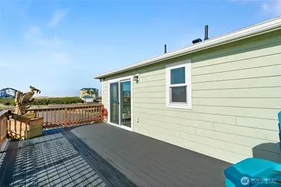 1358 Delta Court SW, Ocean Shores, WA 98569 - Photo 27