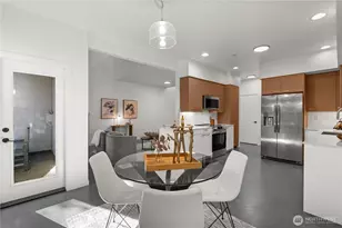 23214 Fitzgerald Rd, Bothell, WA 98021 - Photo 5